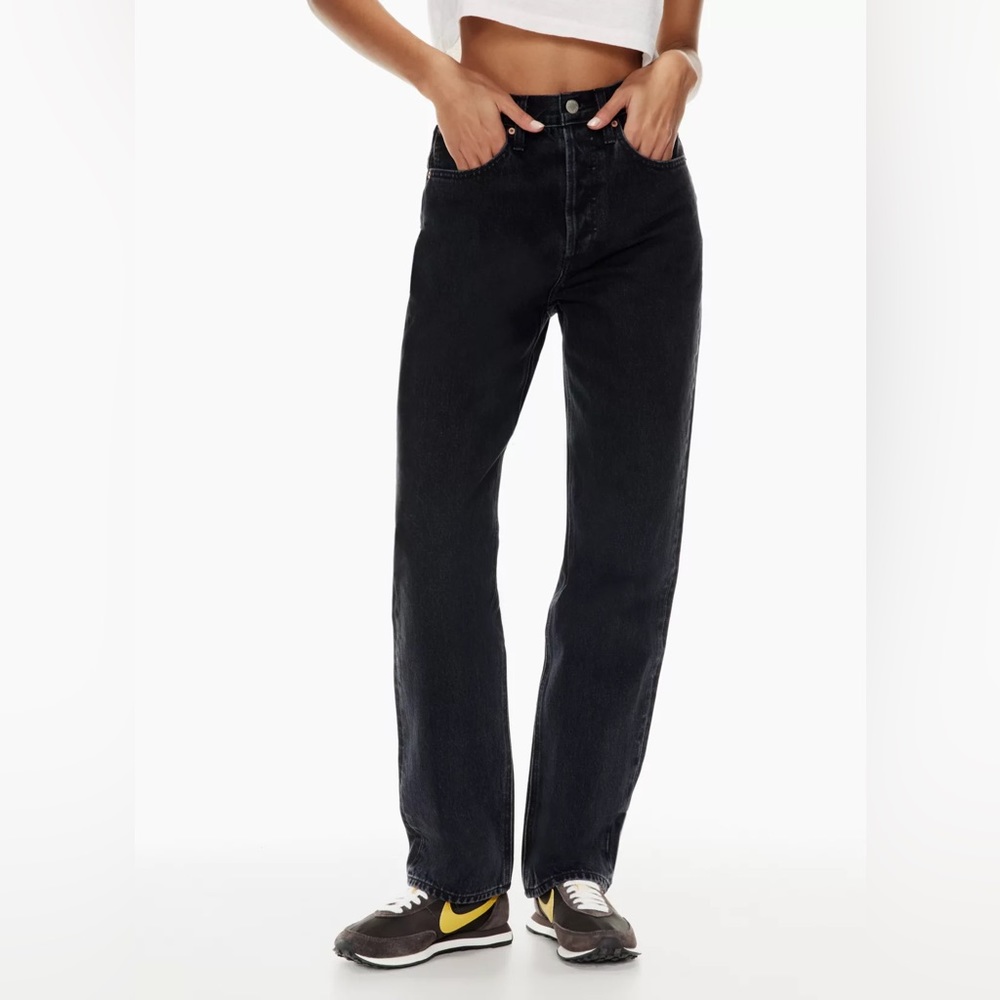 Aritzia || Denim Forum Joni High Rise Long Straight Leg 32” Denim Jeans